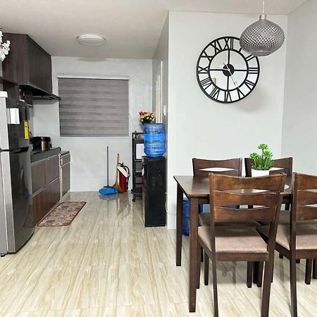Cozy 2Br With Free Pool Beside Sm City Mall Davao Екстер'єр фото