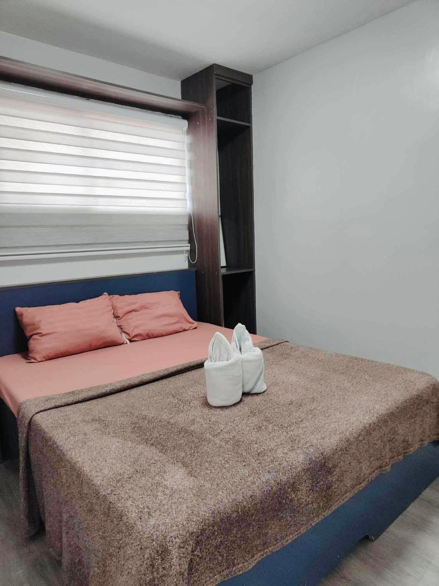 Cozy 2Br With Free Pool Beside Sm City Mall Davao Екстер'єр фото